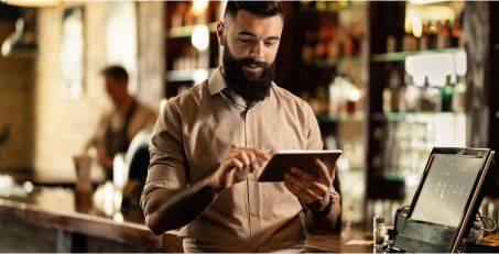 Carrusel destacando Restopedia en gestión empresarial Imagen del carrusel representando Restopedia y su gestión empresarial.